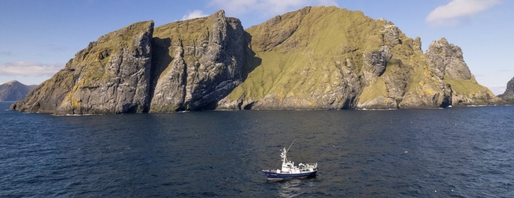 https://www.hebrideanadventures.co.uk/wp-content/uploads/2025/02/20240429_St_Kilda_DJIAir2s_17-3.jpg