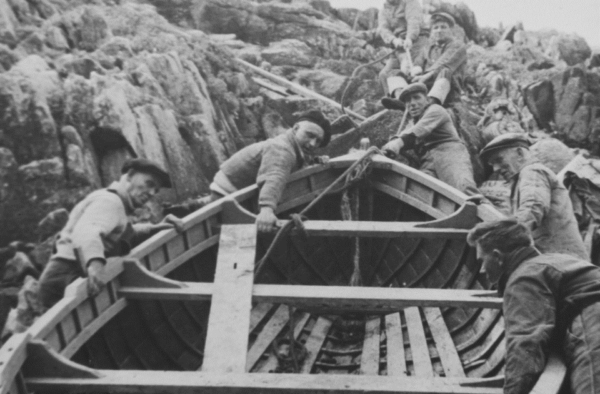 Photographing the men of Ness on their annual trip to Sulaisgeir