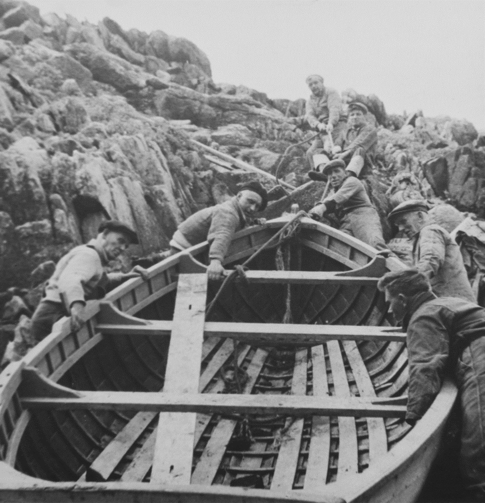 Photographing the men of Ness on their annual trip to Sulaisgeir
